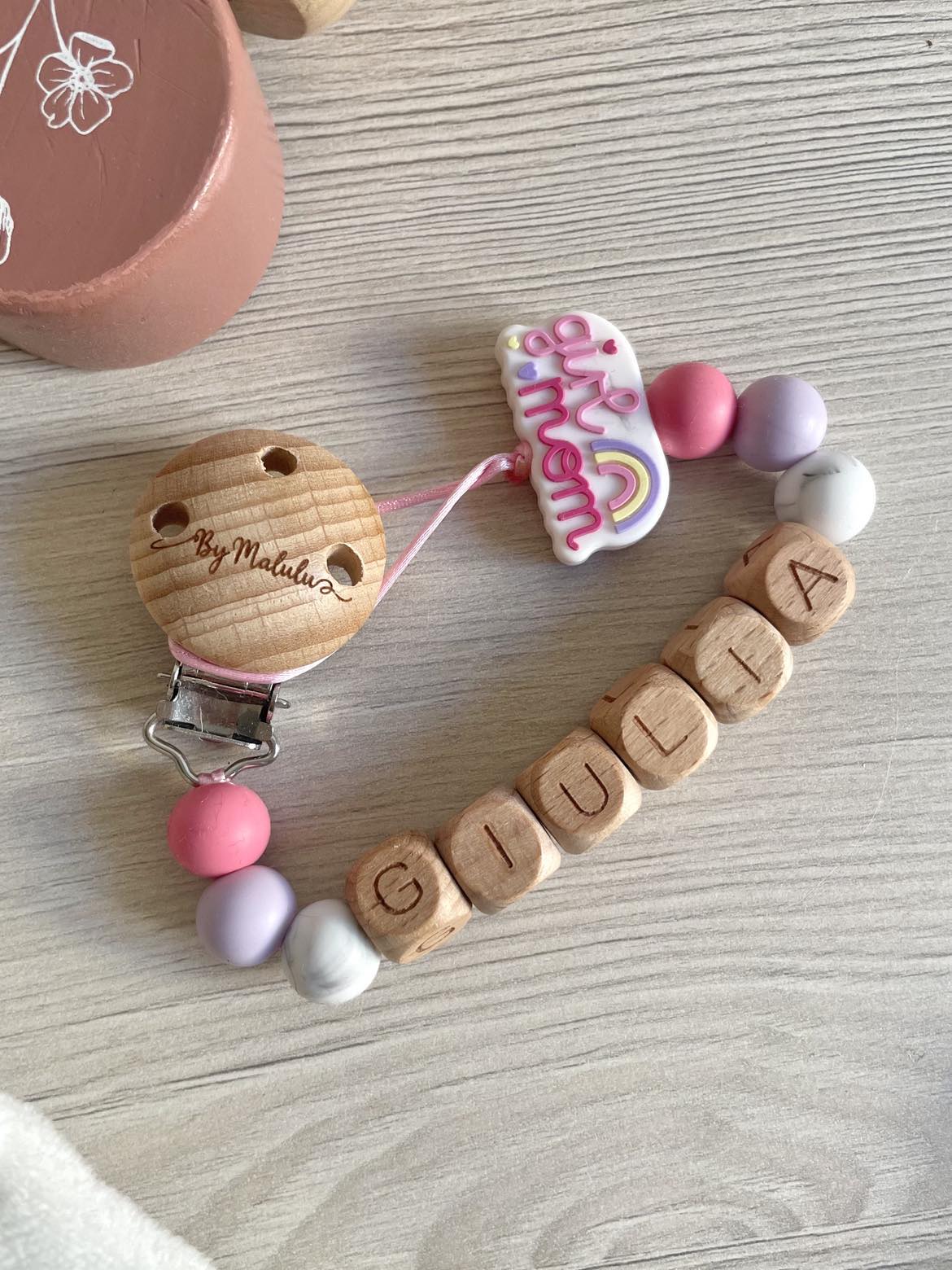 Attache tétine Girl Mom